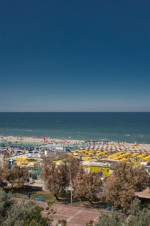 Hotel Madison Riccione Zewnętrze zdjęcie